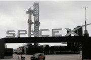 SpaceX第四次试飞成功！星舰成功在海上实现软着陆